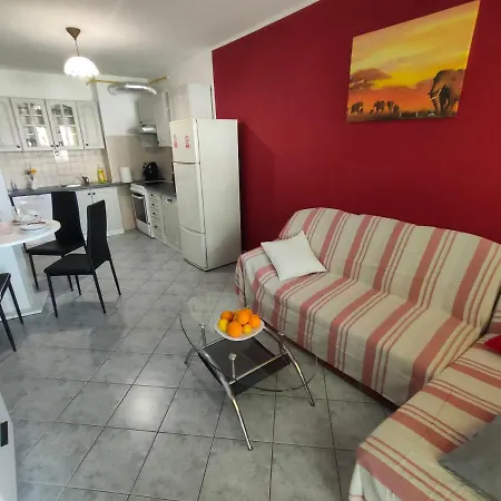 Apartment Apartman Bela *